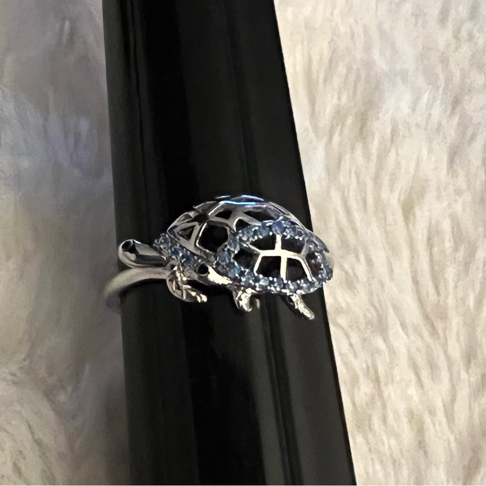 Fragrant Jewels Turtle Ring size 8